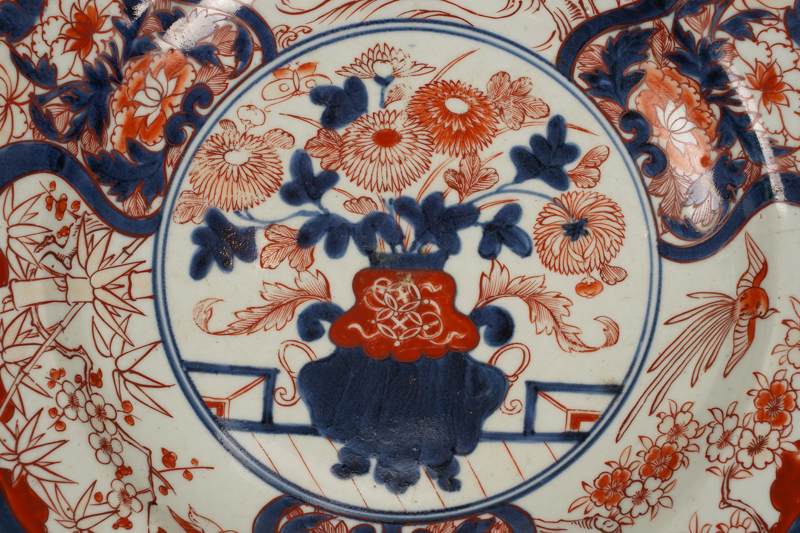 A Japanese Arita charger, late 17th/early 18th century